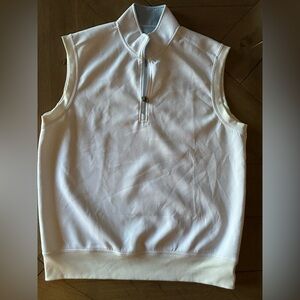 Johnnie-O white Quarter Zip Golf Vest. Size M